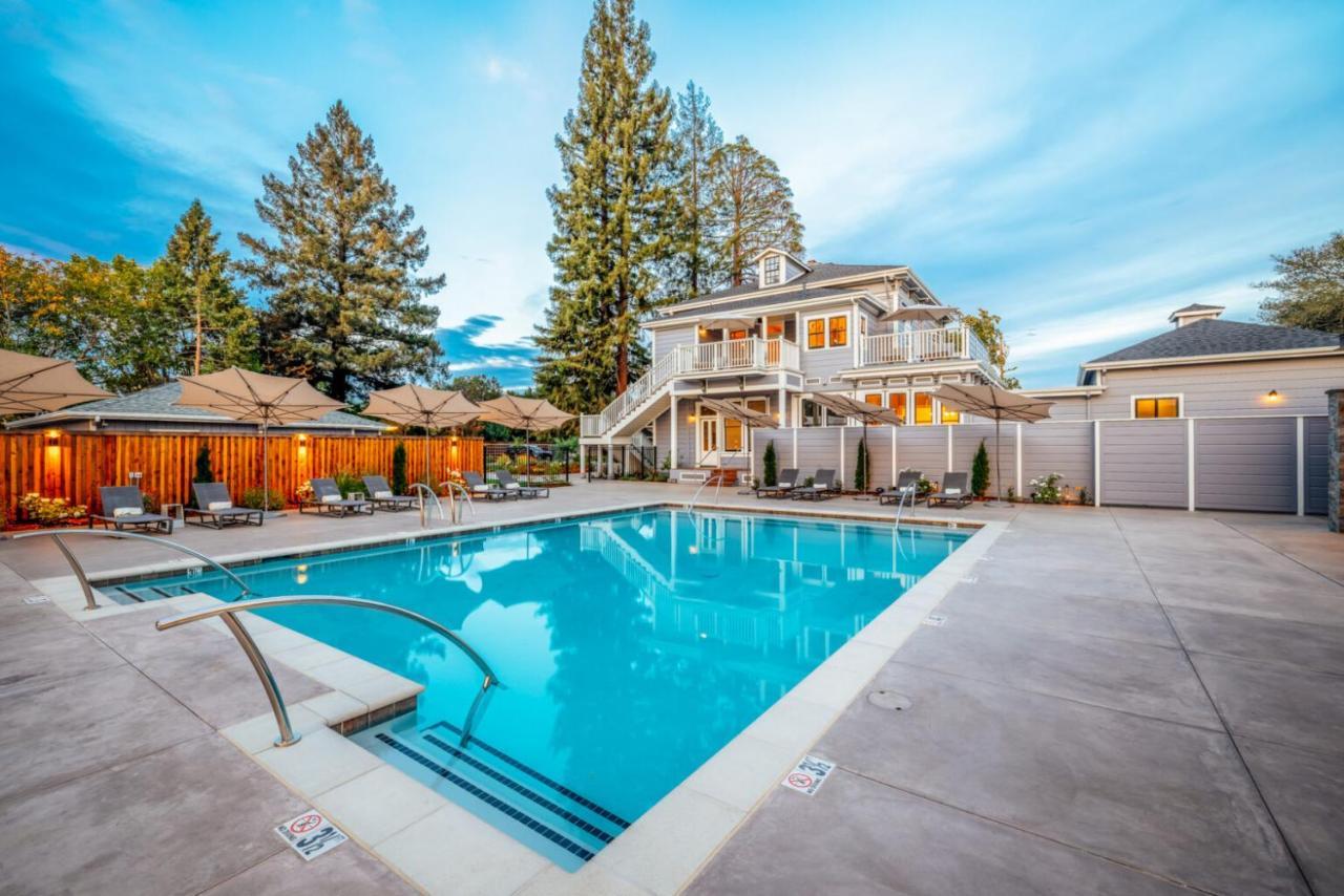 The Ruse Hotel Healdsburg Exterior photo