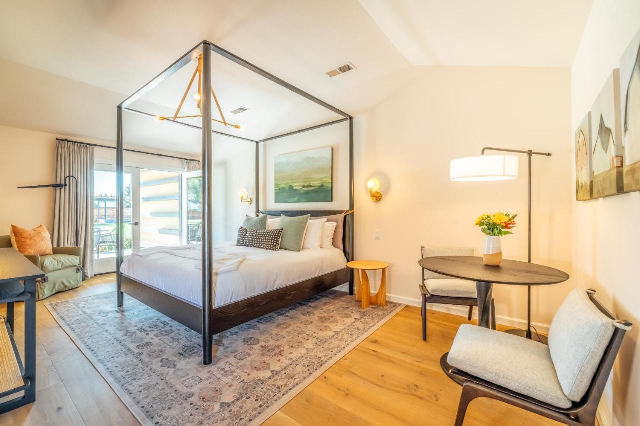 The Ruse Hotel Healdsburg Exterior photo